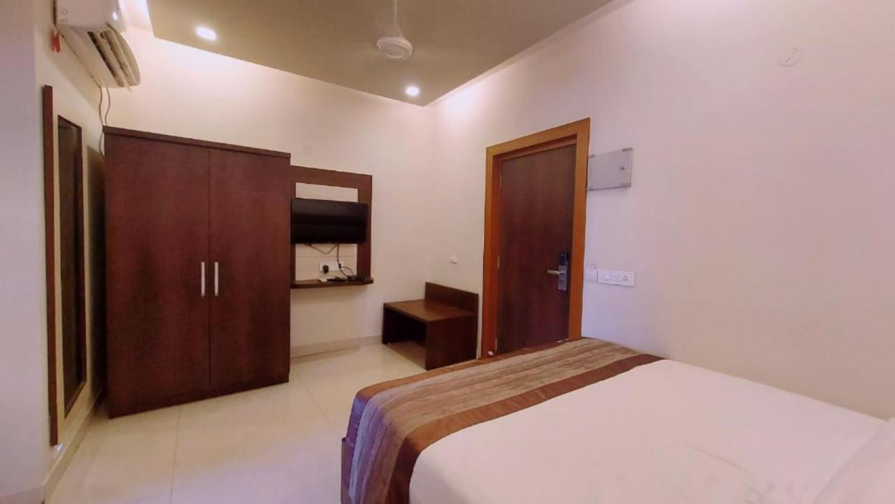Victoria Paradise Inn Benaulim Ngoại thất bức ảnh