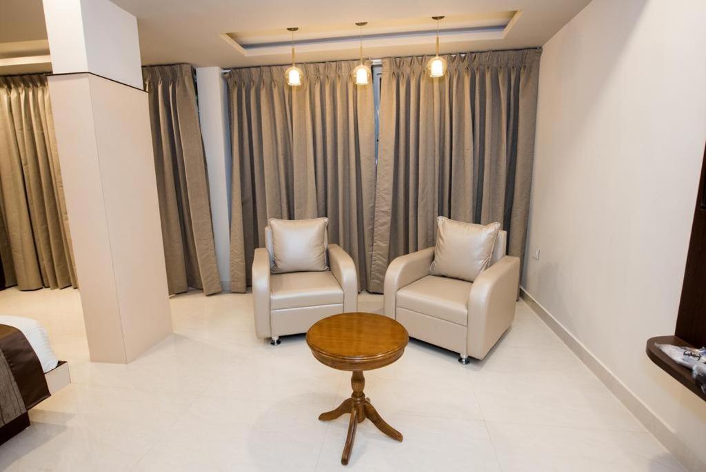 Victoria Paradise Inn Benaulim Ngoại thất bức ảnh